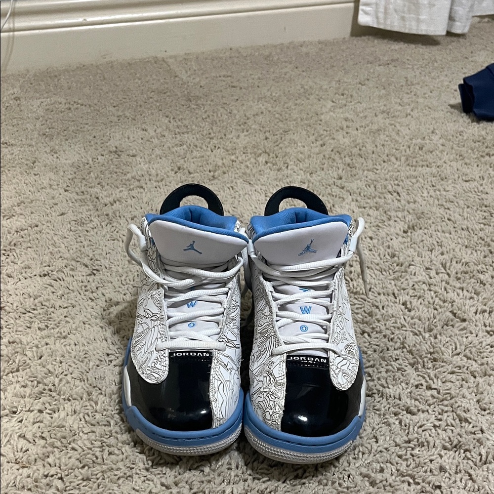 Jordan’s dub zeros never worn mint condition.